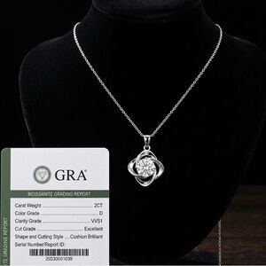 New Certified 2CT Cushion-Cut Moissanite Pendant Necklace. Retails $300